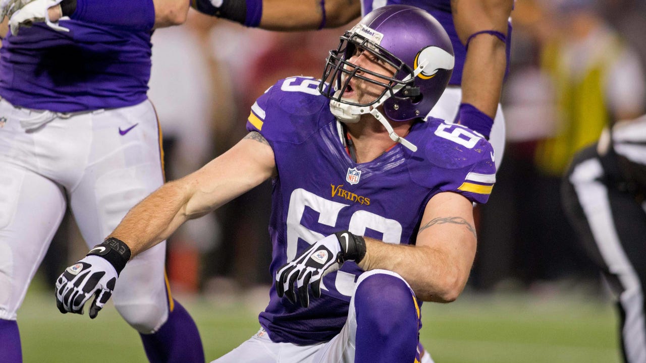 Jared Allen wants 3 sacks for double digits again, would pass Derrick Thomas